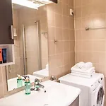 Ξενοδοχείο με διαμερίσματα Origo 4*